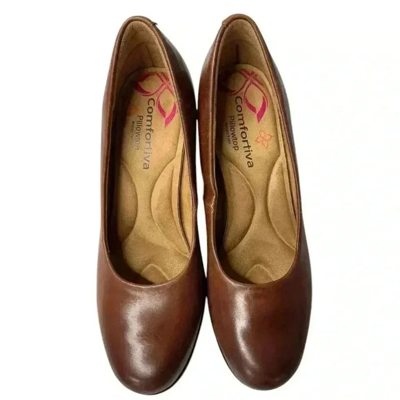 Comfortiva Noxi Women's Brown Leather Upper Slip on Style PillowTop FootBed Pump - Picture 4 of 9